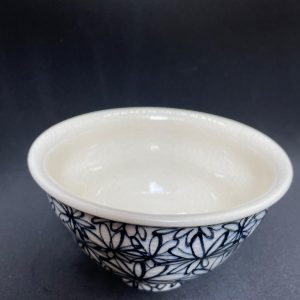 Japanese "Sometsuke" Indigo Clematis Teacup / Footed Dessert Bowl 【染付古風】藍染鐵線蓮紋・高腳品茗杯 / 甜點小缽