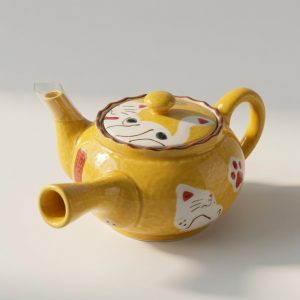 Whimsical Yellow "Kitsune" (Fox) Teapot / Solo Tea Set 【招財祈福】黃釉狐狸(Kitsune)造型茶壺 / 獨享茶具